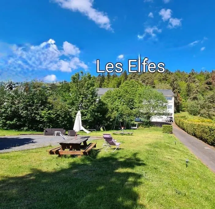 Gite Frimousse Les Elfes Murol 0*,  France